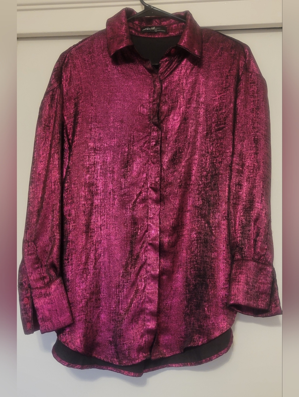 On Twelfth Metallic Magenta Button Up Blouse Size Small Shimmer Top